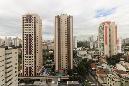 Apartamento à venda com 68m², 2 quartos e 1 vagaVaranda Gourmet - Vista 