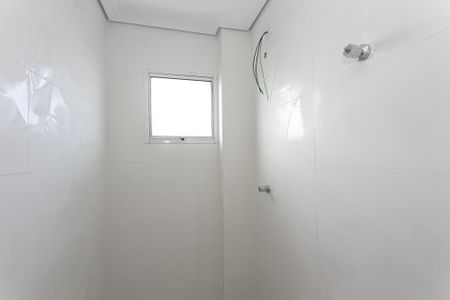 Apartamento para alugar com 47m², 2 quartos e 1 vaga Apartamento para alugar com 47m², 2 quartos e 1 vagaBanheiro