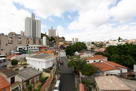 Apartamento para alugar com 47m², 2 quartos e 1 vaga Apartamento para alugar com 47m², 2 quartos e 1 vagaVista da Varanda dos Quartos
