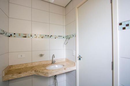 Apartamento para alugar com 55m², 2 quartos e 1 vagaBanheiro social