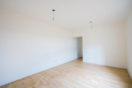 Sala de apartamento para alugar com 2 quartos, 60m² em Parque Industriario, Santo André