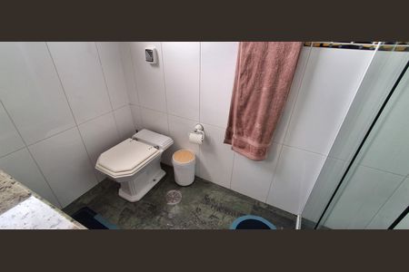 Apartamento à venda com 185m², 4 quartos e 4 vagas Apartamento à venda com 185m², 4 quartos e 4 vagasBanheiro Suíte 1