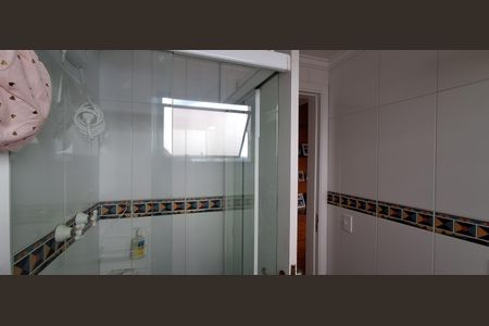 Apartamento à venda com 185m², 4 quartos e 4 vagas Apartamento à venda com 185m², 4 quartos e 4 vagasBanheiro Suíte 1