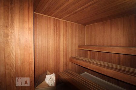 Apartamento à venda com 185m², 4 quartos e 4 vagas Apartamento à venda com 185m², 4 quartos e 4 vagasÁrea Comum