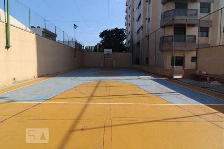 Apartamento à venda com 185m², 4 quartos e 4 vagas Apartamento à venda com 185m², 4 quartos e 4 vagasÁrea Comum