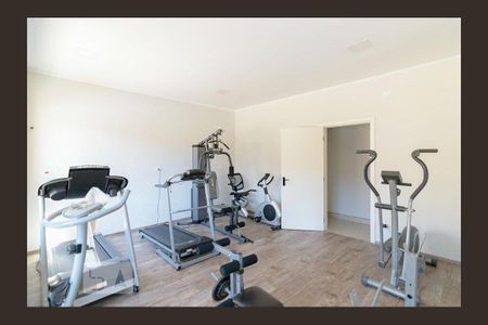 Apartamento à venda com 185m², 4 quartos e 4 vagas Apartamento à venda com 185m², 4 quartos e 4 vagasÁrea Comum