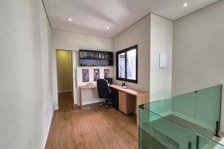 Casa de condomínio à venda com 360m², 3 quartos e 4 vagas Casa de condomínio à venda com 360m², 3 quartos e 4 vagasHall dos Quartos - Escritório
