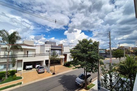 Casa de condomínio à venda com 360m², 3 quartos e 4 vagas Casa de condomínio à venda com 360m², 3 quartos e 4 vagasVista da Varanda