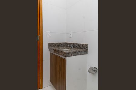Apartamento para alugar com 43m², 2 quartos e sem vagaBanheiro