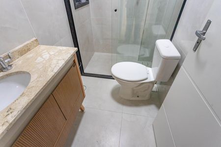 Apartamento para alugar com 90m², 2 quartos e 1 vagaBanheiro da suíte 