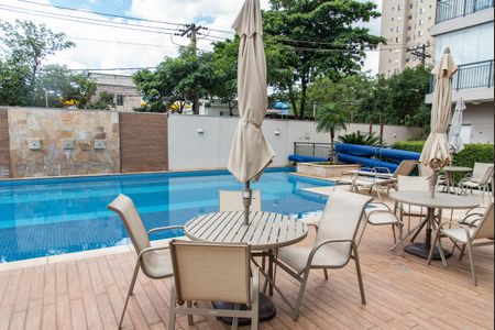 Apartamento à venda com 68m², 2 quartos e 1 vagaÁrea comum - Piscina