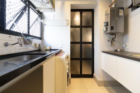 Apartamento à venda com 84m², 2 quartos e 2 vagasLavanderia