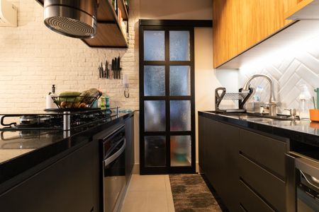 Apartamento à venda com 84m², 2 quartos e 2 vagasCozinha 