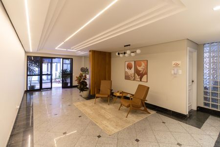 Apartamento à venda com 84m², 2 quartos e 2 vagasHall de Entrada 