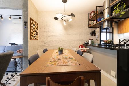 Apartamento à venda com 84m², 2 quartos e 2 vagasSala