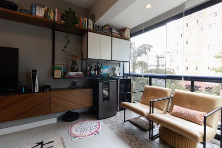 Apartamento à venda com 84m², 2 quartos e 2 vagasSala