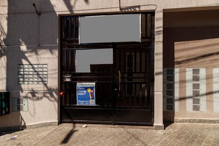 Apartamento para alugar com 35m², 1 quarto e sem vaga Apartamento para alugar com 35m², 1 quarto e sem vagaFachada e Plaquinha 1PSP3015-940