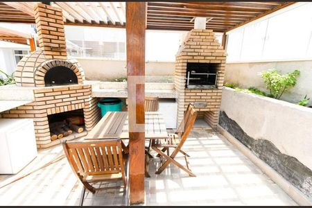 Apartamento à venda com 65m², 2 quartos e 1 vagaÁrea comum - Churrasqueira