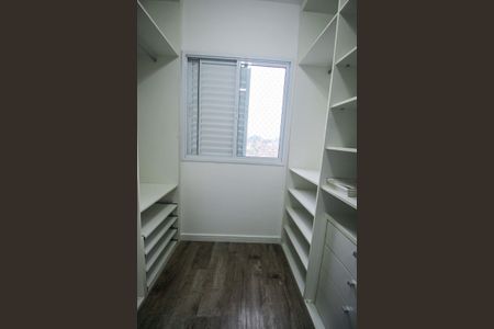 Apartamento à venda com 65m², 2 quartos e 1 vagaCloset da suíte