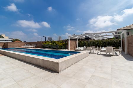 Apartamento para alugar com 70m², 2 quartos e 1 vagaÁrea comum - Piscina