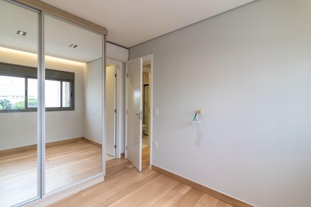 Apartamento para alugar com 70m², 2 quartos e 1 vagaSuíte