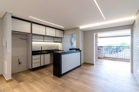 Sala de apartamento para alugar com 2 quartos, 70m² em Parada Inglesa, São Paulo