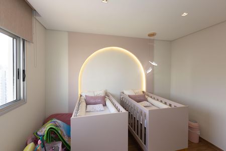 Apartamento à venda com 128m², 3 quartos e 3 vagas Apartamento à venda com 128m², 3 quartos e 3 vagasQuarto 2