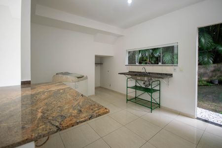 Casa para alugar com 80m², 2 quartos e 1 vagaCozinha