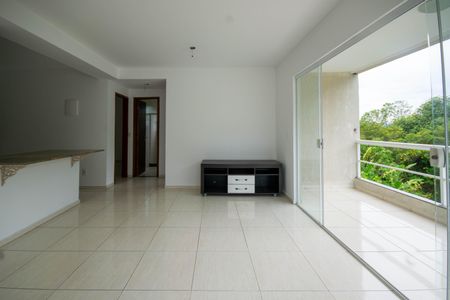 Casa para alugar com 80m², 2 quartos e 1 vagaSala