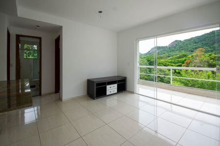 Casa para alugar com 80m², 2 quartos e 1 vagaSala