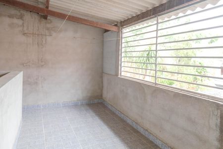 Casa à venda com 250m², 2 quartos e 3 vagas Casa à venda com 250m², 2 quartos e 3 vagasÁrea de Serviço