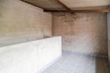 Casa à venda com 250m², 2 quartos e 3 vagas Casa à venda com 250m², 2 quartos e 3 vagasÁrea de Serviço