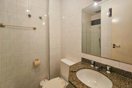 Apartamento para alugar com 140m², 3 quartos e 2 vagasbanheiro da suíte 1