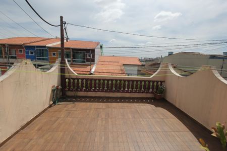 Casa à venda com 180m², 4 quartos e 2 vagasVaranda da Suite