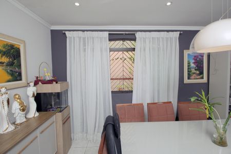 Casa à venda com 180m², 4 quartos e 2 vagasSala de Jantar