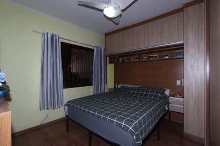 Casa à venda com 270m², 3 quartos e 5 vagasSuíte