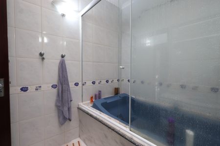 Casa à venda com 270m², 3 quartos e 5 vagasBanheiro da Suíte