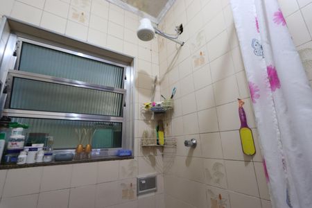 Casa à venda com 270m², 3 quartos e 5 vagasBanheiro da Edícula 1