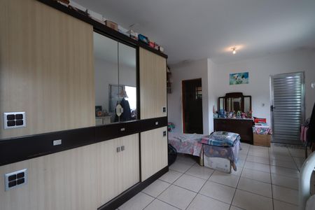 Casa à venda com 270m², 3 quartos e 5 vagasEdícula 2