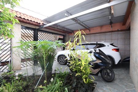 Casa à venda com 270m², 3 quartos e 5 vagasGaragem e Jardim