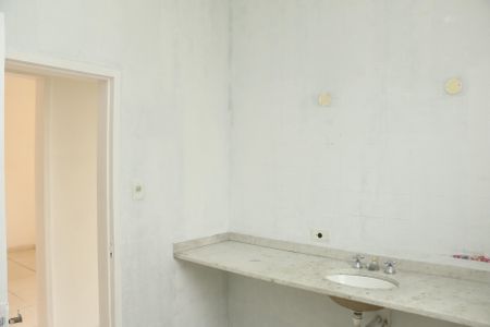 Casa para alugar com 120m², 2 quartos e 3 vagasBanheiro