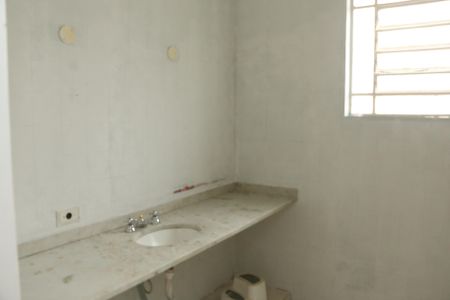 Casa para alugar com 120m², 2 quartos e 3 vagasBanheiro