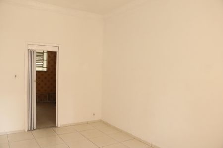 sala de casa para alugar com 2 quartos, 120m² em Centro, Nova Iguaçu