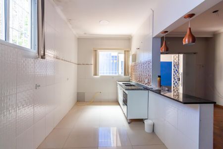 Casa para alugar com 563m², 4 quartos e 3 vagasCozinha 1