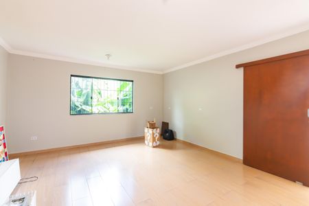 Casa para alugar com 563m², 4 quartos e 3 vagasSala 2