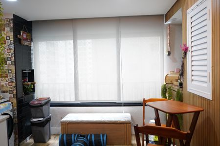 Apartamento à venda com 57m², 2 quartos e 1 vagaSacada