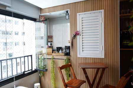 Apartamento à venda com 57m², 2 quartos e 1 vagaSacada