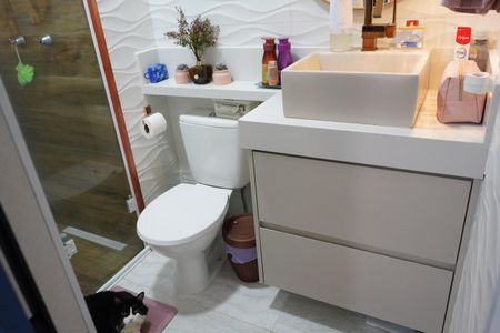 Apartamento à venda com 57m², 2 quartos e 1 vagaBanheiro da Suíte