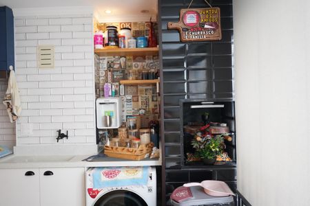 Apartamento à venda com 57m², 2 quartos e 1 vagaÁrea de Serviço