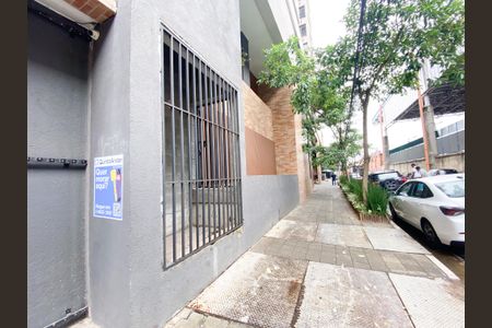 Apartamento à venda com 57m², 2 quartos e 1 vaga Apartamento à venda com 57m², 2 quartos e 1 vagaFachada